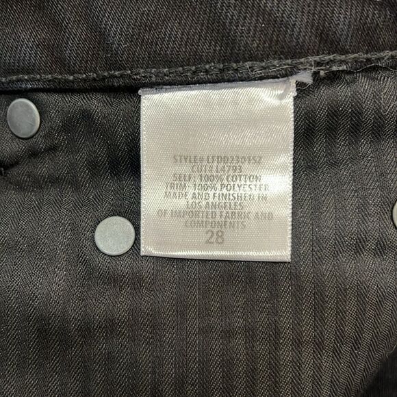 LF The Brand Black Rebel Distressed Denim Hot Shorts Zip Sides Raw Hem Sz 28 NWT - Picture 9 of 11